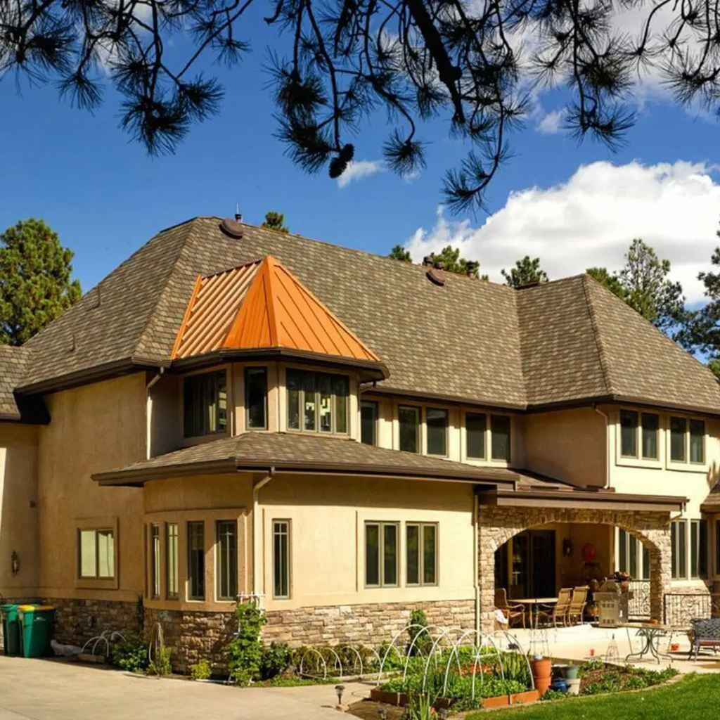 Colorado Springs roof replacement professionals