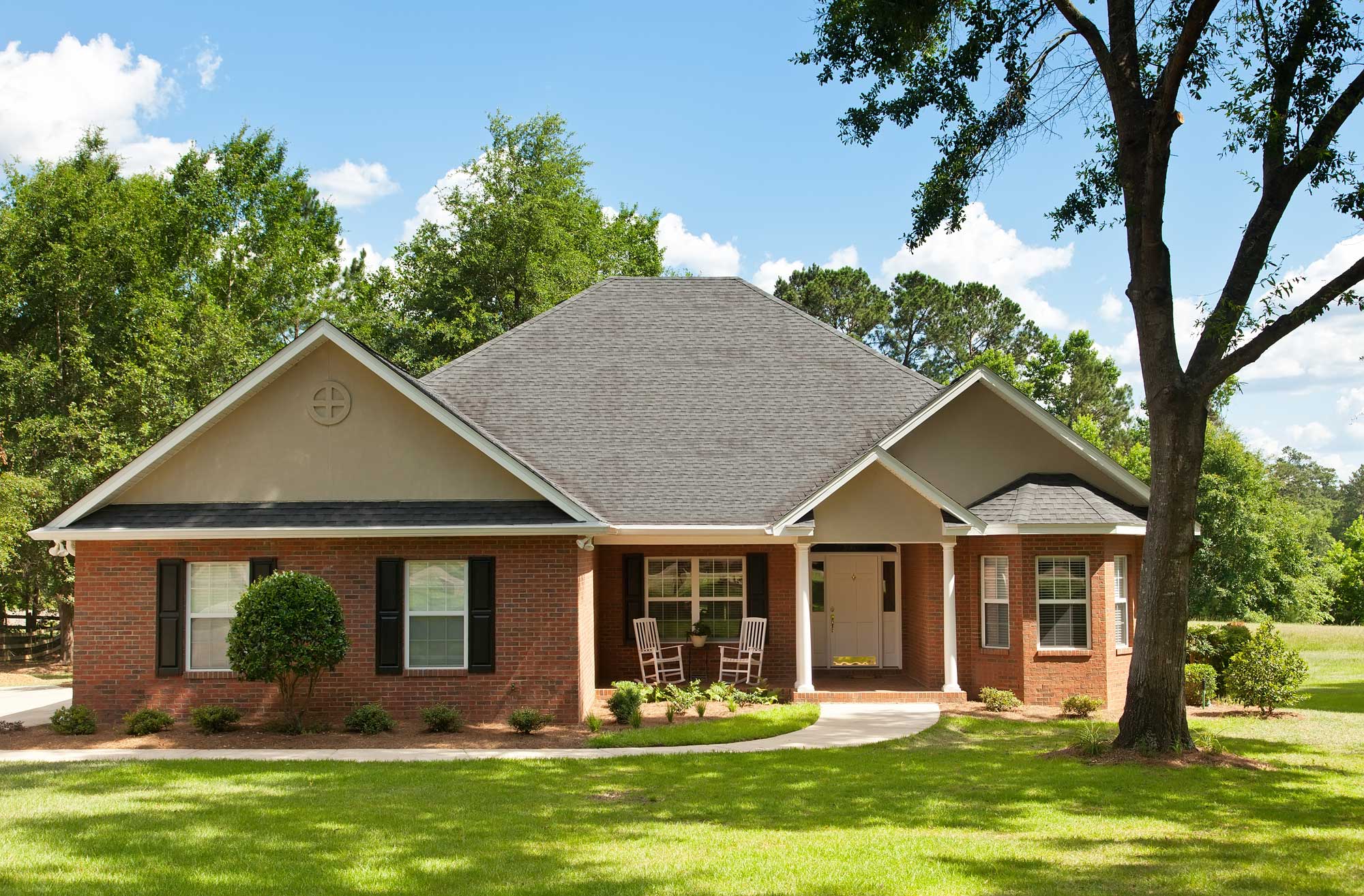 Sunny Days Ahead: Preparing Your Colorado Springs Roof for Summer Weather